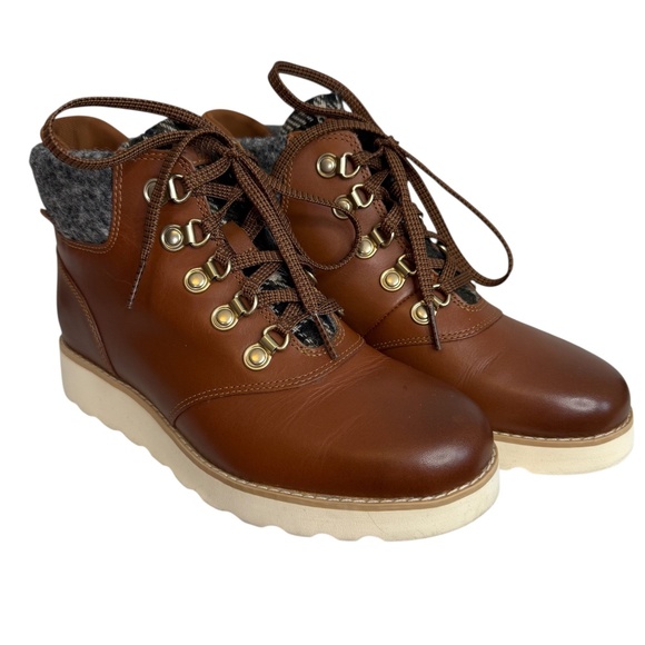 Cole Haan Shoes - Cole Haan Nantucket Rugged Waterproof Hiker Brown leather ankle Boots Sz snug 6